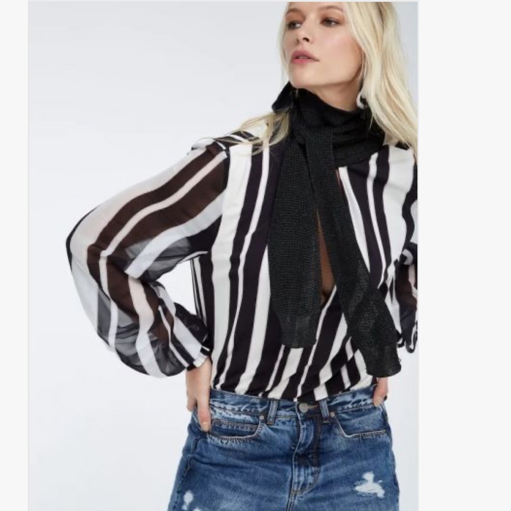 Animale Long Sleeve Blouse / Bodysuit